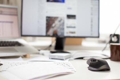 女主到处啪的快穿