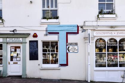 丁香五月综合激图片