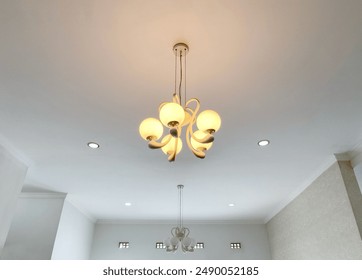 动漫和漫画的区别：深入探讨两者的定义、特点与文化影响